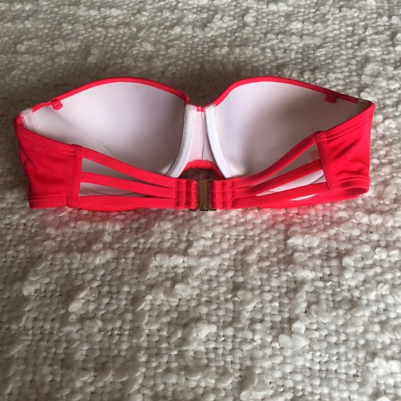 VICTORIA’S SECRET 34D BIKINI TOP - Picture 5 of 7